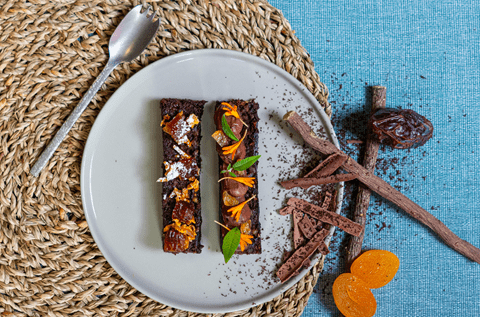 recipe image Dadel Brownie & Chocolade mousse by Bart De Pooter**